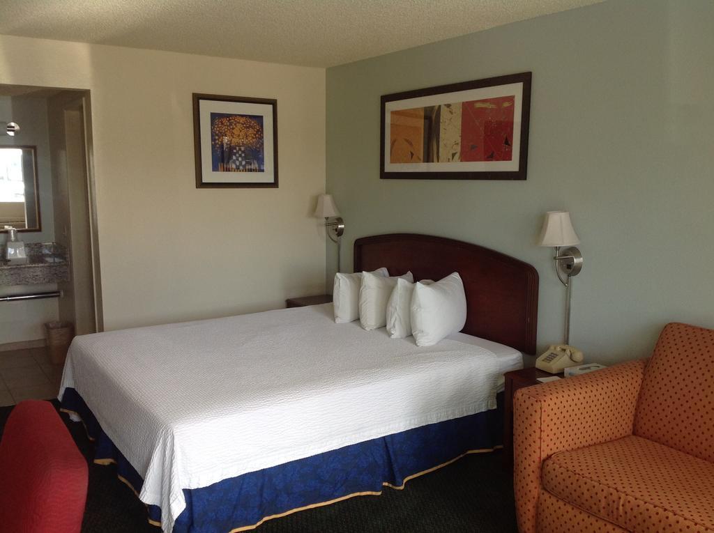 Eunice Plaza Motel 엘몬테 객실 사진